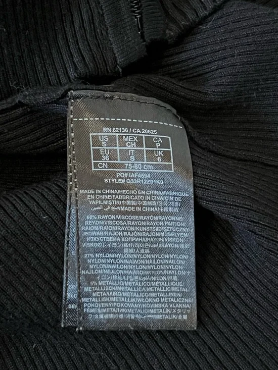 Guess Striped Black Zip-Up Sweater w Gem Logo - Picture 3 of 6